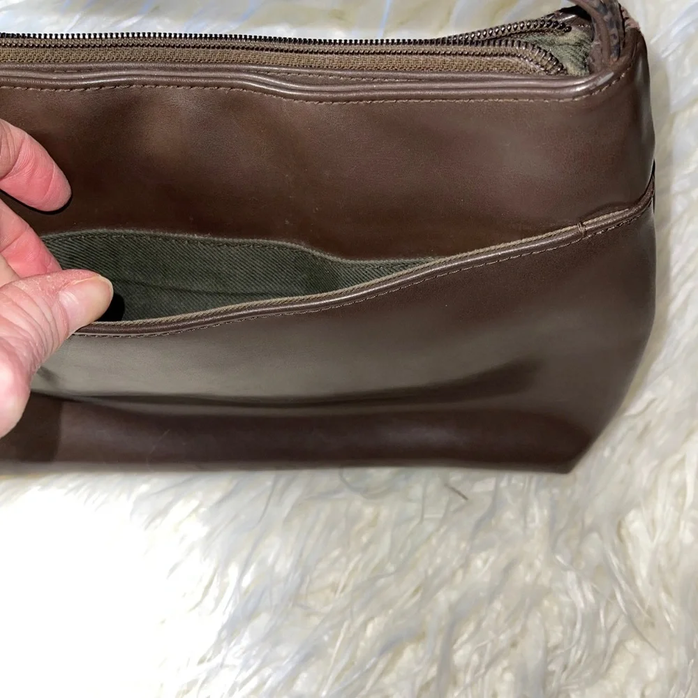 Liz Claiborne‎ brown faux leather handbag
